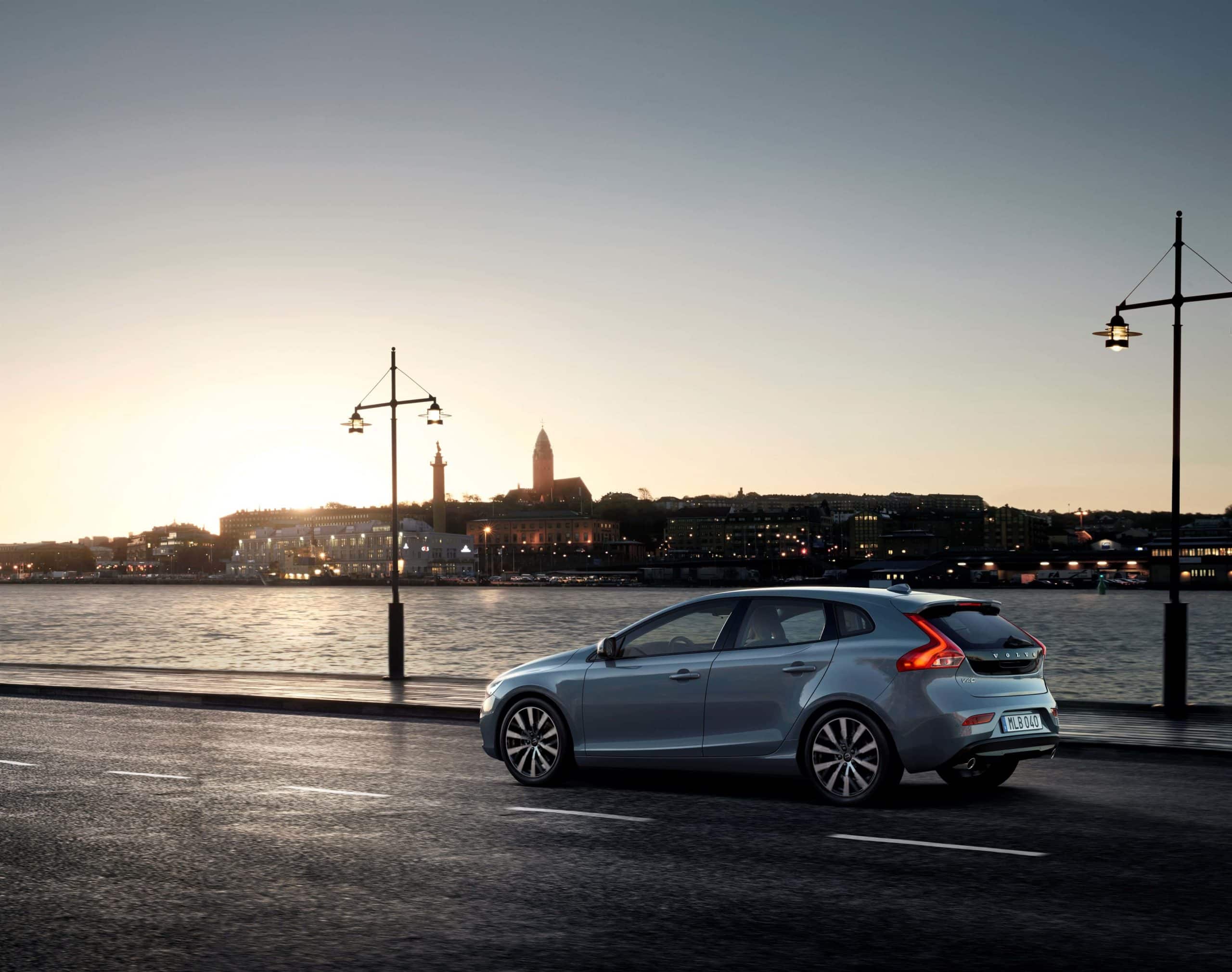 Volvo V40 T3 Momentum