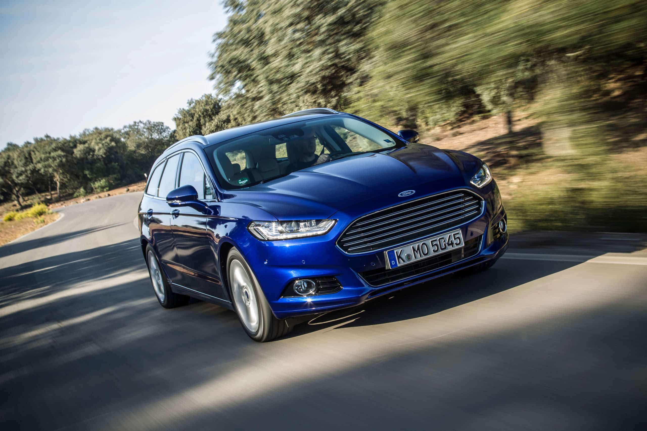 Ford Mondeo 2,0 Hybrid Turnier