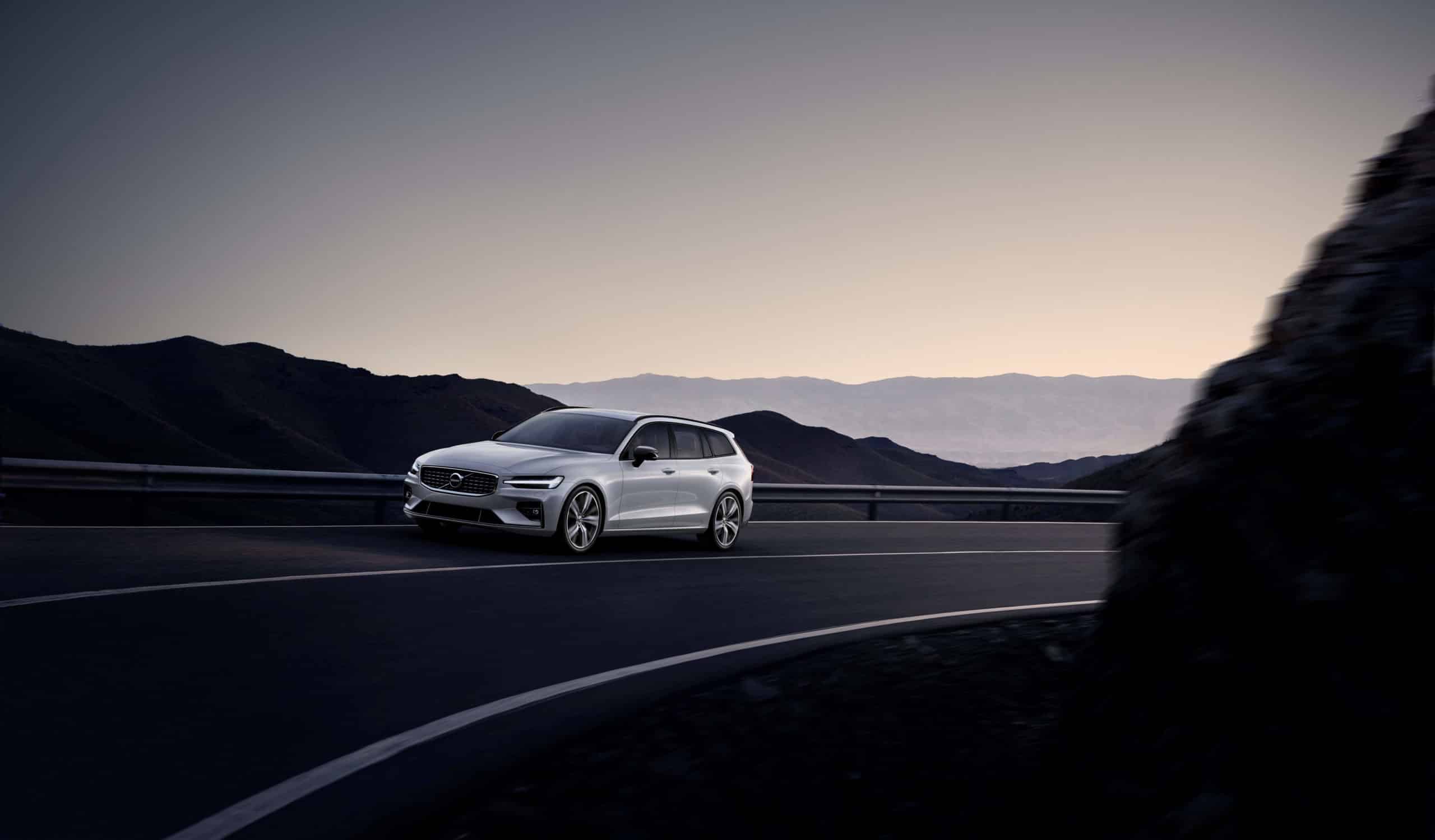 Volvo V60 T6 AWD Momentum