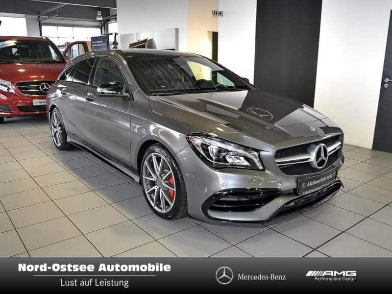 Mercedes-Benz CLA45 AMG