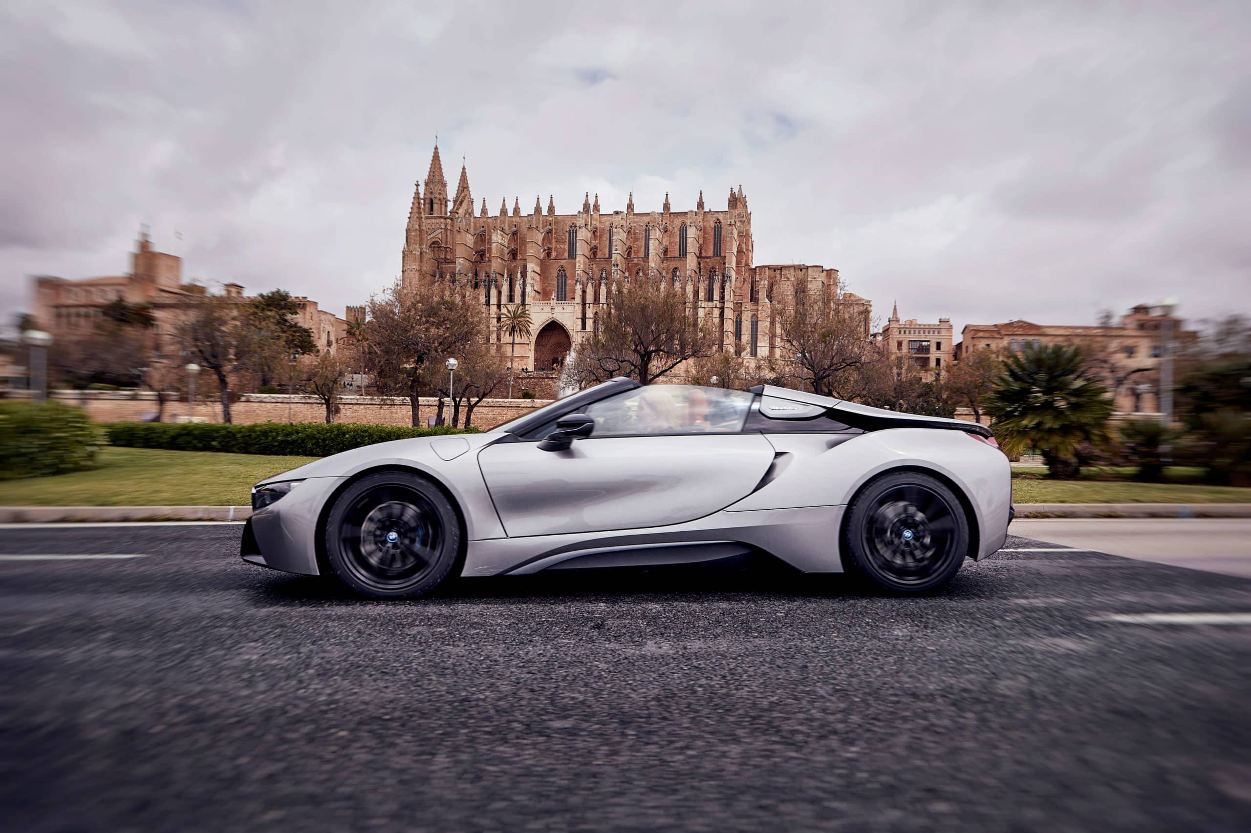 BMW i8 Roadster Sophisto Edition