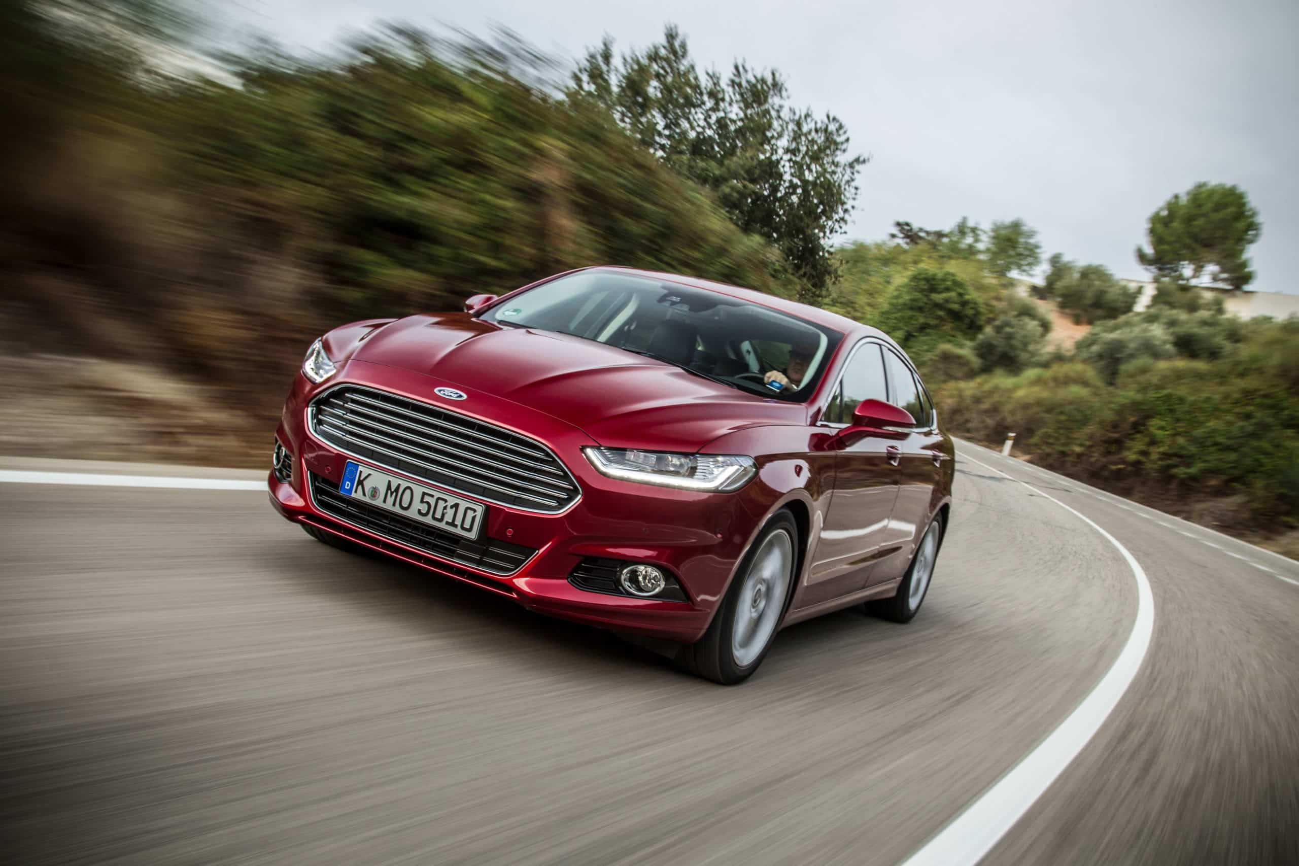 Ford Mondeo Hybrid