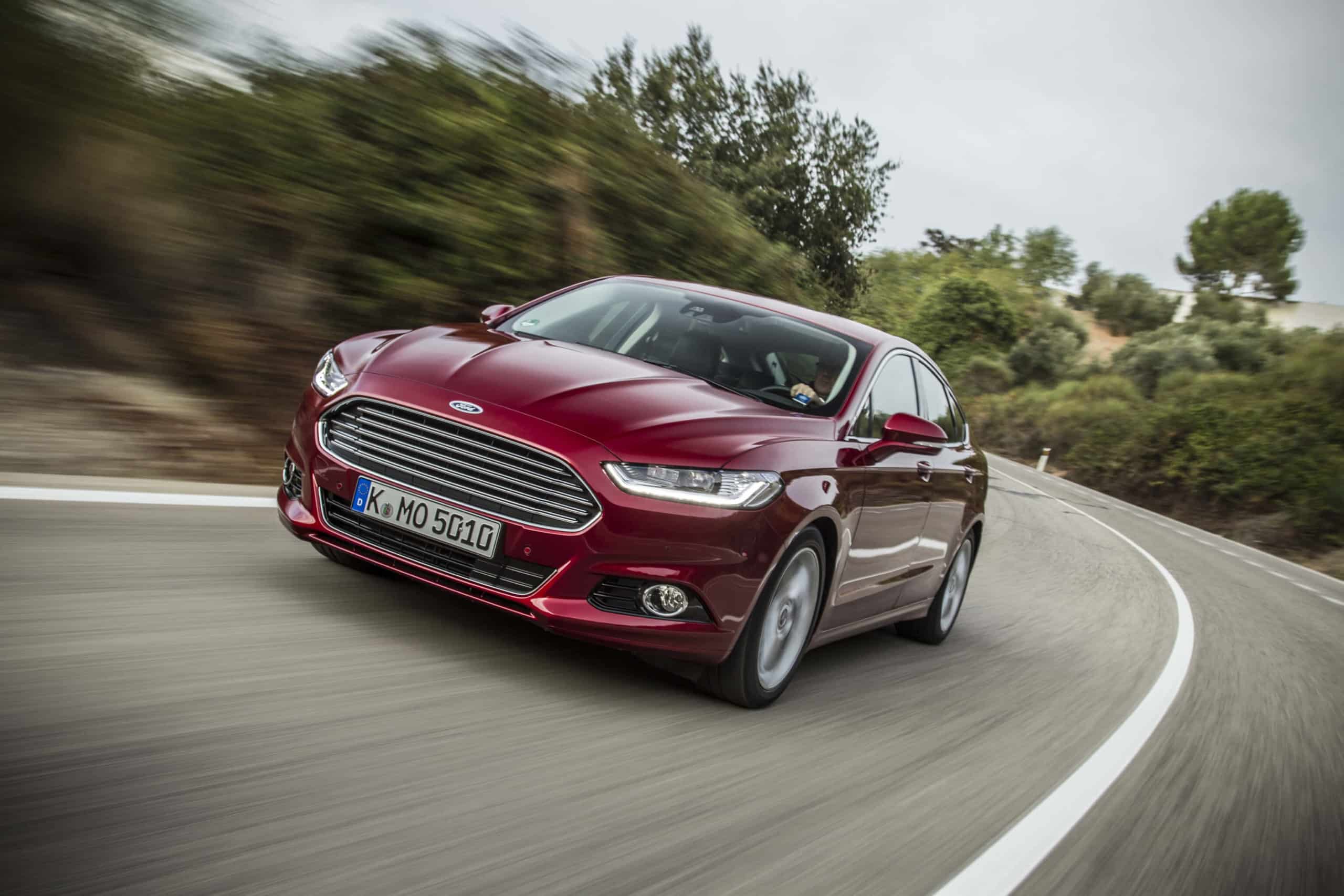 Ford Mondeo Hybrid Limousine 2.0 CVT