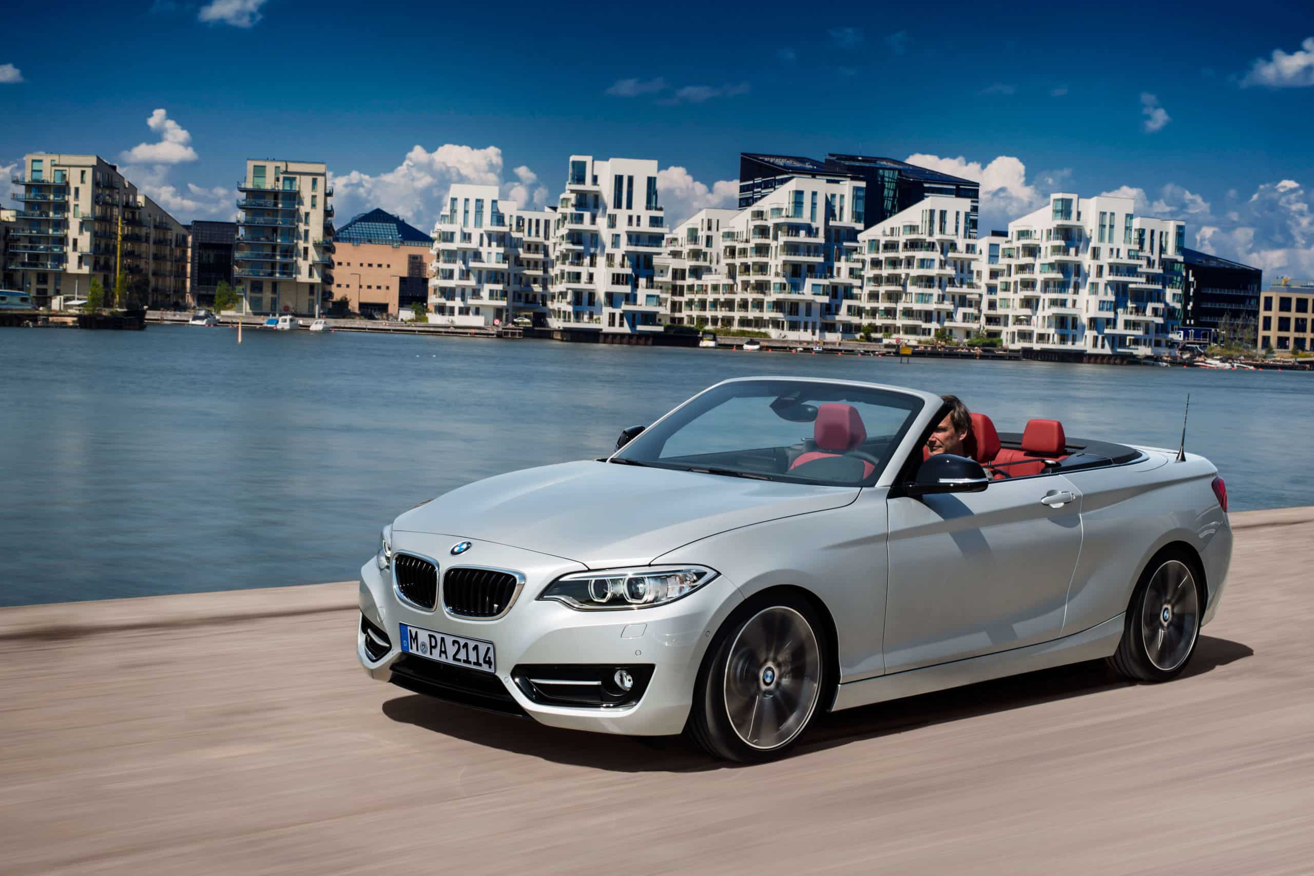 KAUFDEAL! BMW 218i Cabrio Sport Line bei Märtin [Neuwagen, Mehrwertsteuer  geschenkt, Preisvorteil von 6.498,19 Euro] 