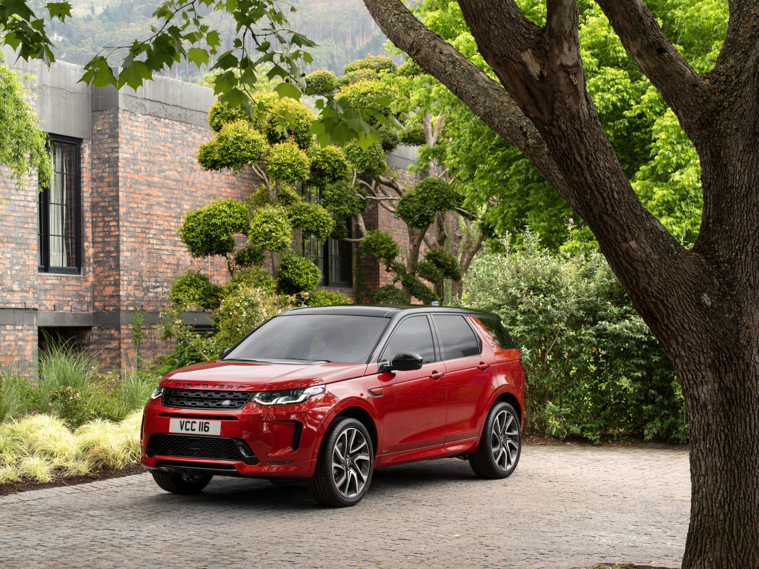 Land Rover Discovery Sport D150