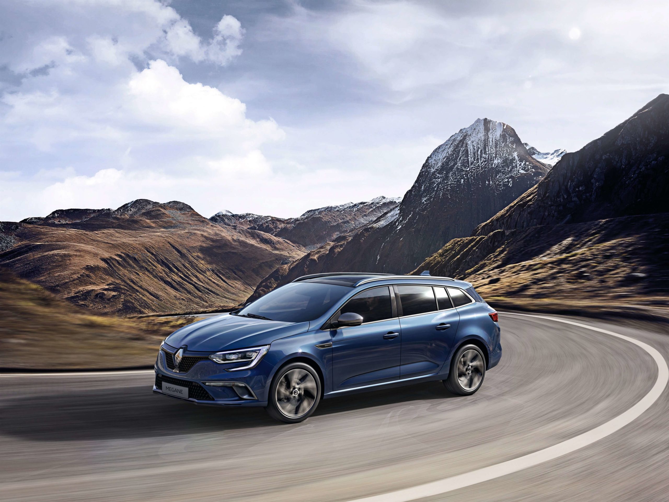 Renault Megane Grantour E-Tech Zen Plug-in 160