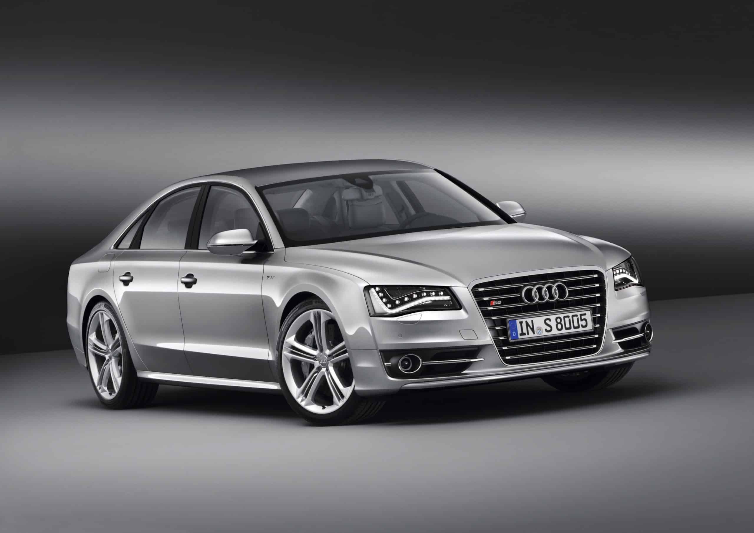 Audi S8