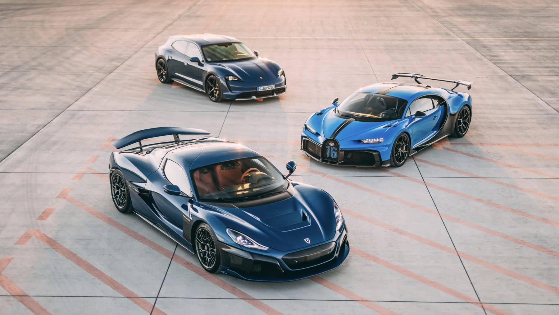 Taycan Cross Turismo, Rimac Nevera, Bugatti Chiron