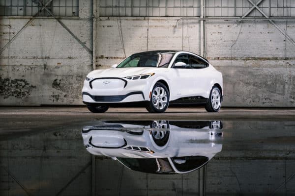 🚀 Ford Mustang Mach-E Leasing für 389 (452) Euro im Monat brutto [sofort verfügbar, BAFA, inkl. Ford Connect Wallbox]