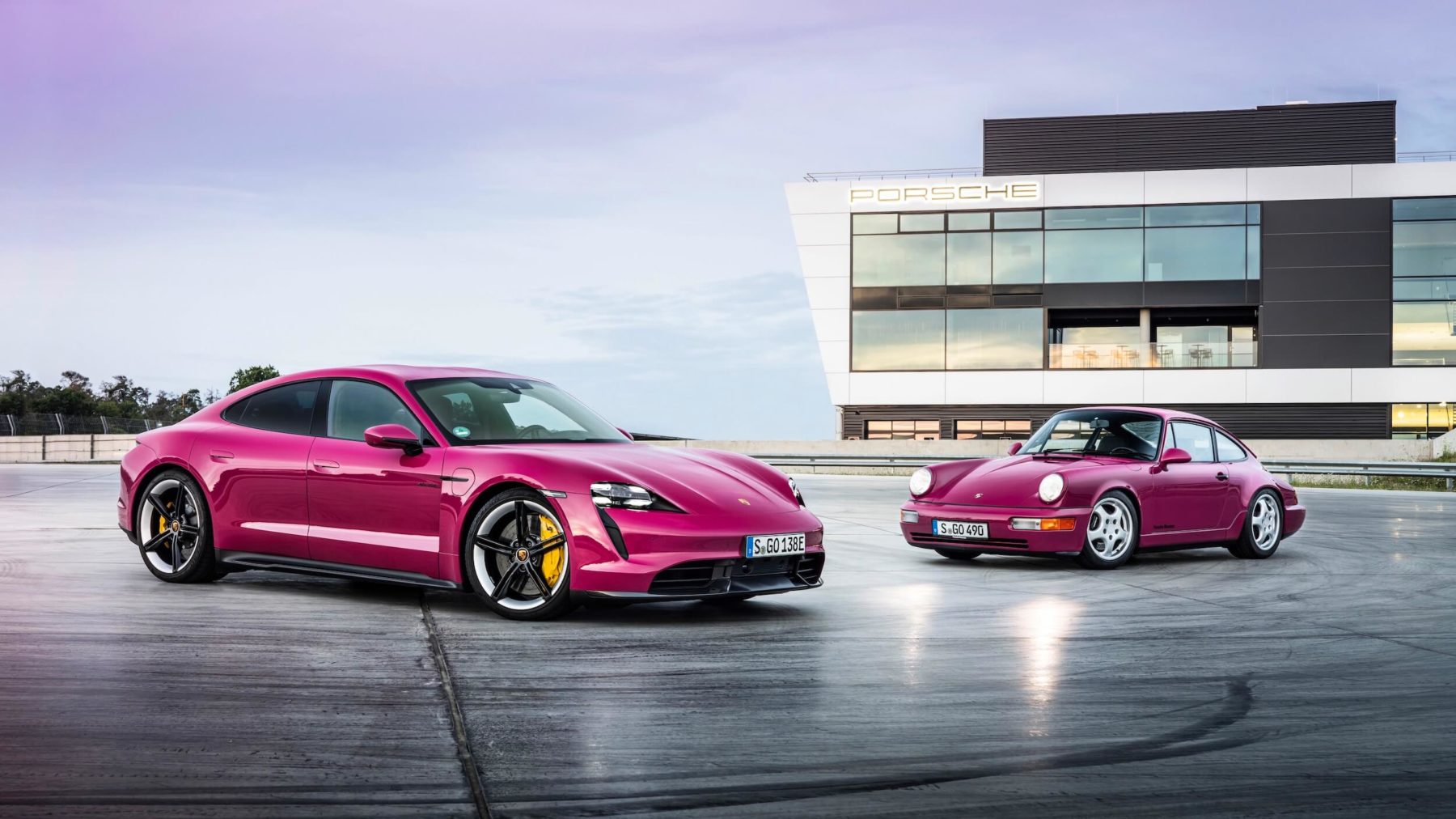 Porsche Taycan Turbo S und 911