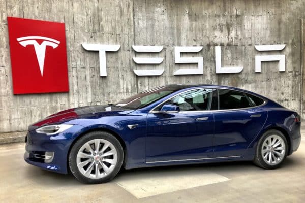 Tesla Model S Plaid All-inclusive-Leasing für 1.573 Euro im Monat netto [Neuwagen]