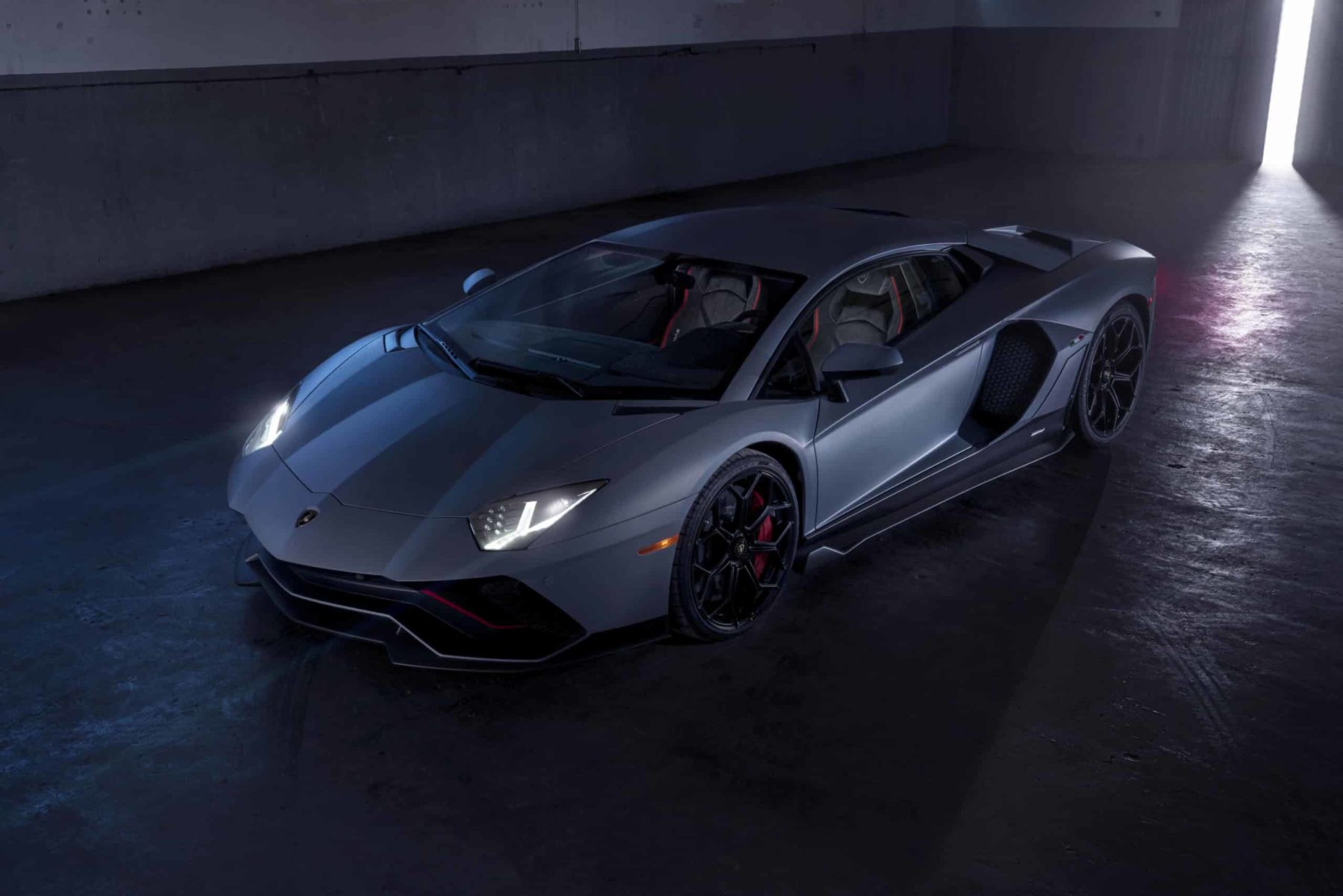 Lamborghini Aventador LP 780-4 Ultimae Roadster