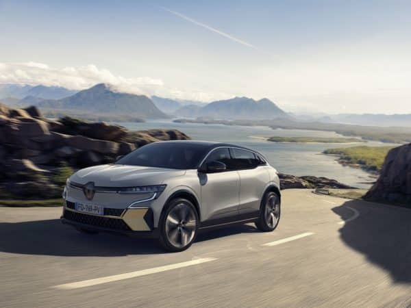 PREISSENKUNG! Renault Mégane E-TECH Leasing für 391 Euro im Monat brutto [Vorbesteller]