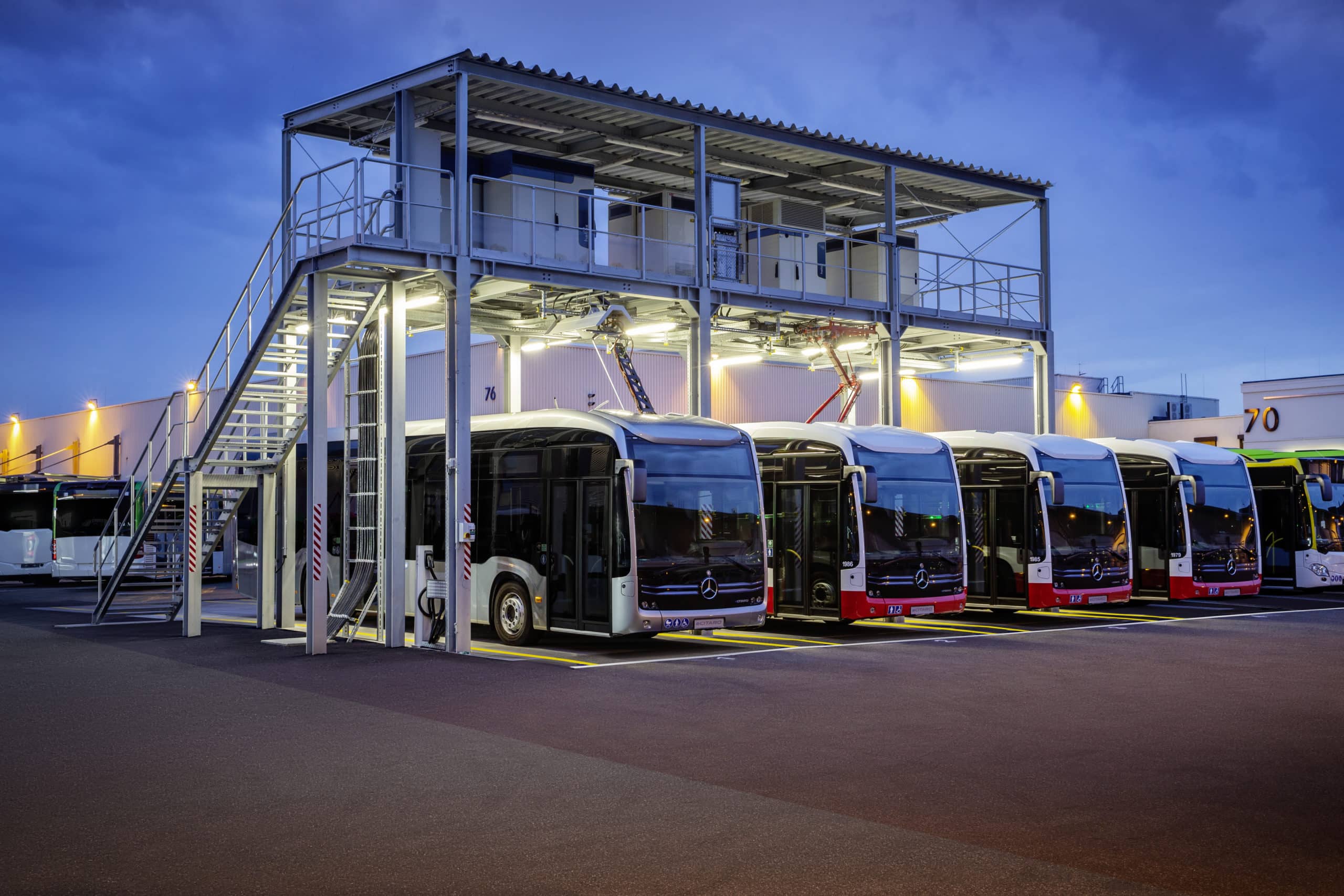 Zentrale Stromtankstelle im Omnibuswerk in Mannheim