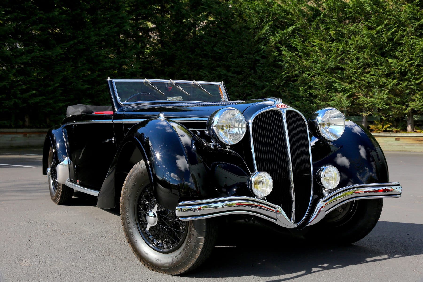 Automobiles Delahaye, ein französischer Automobilhersteller von 1894; Quelle: Winston Goodfellow/unsplash