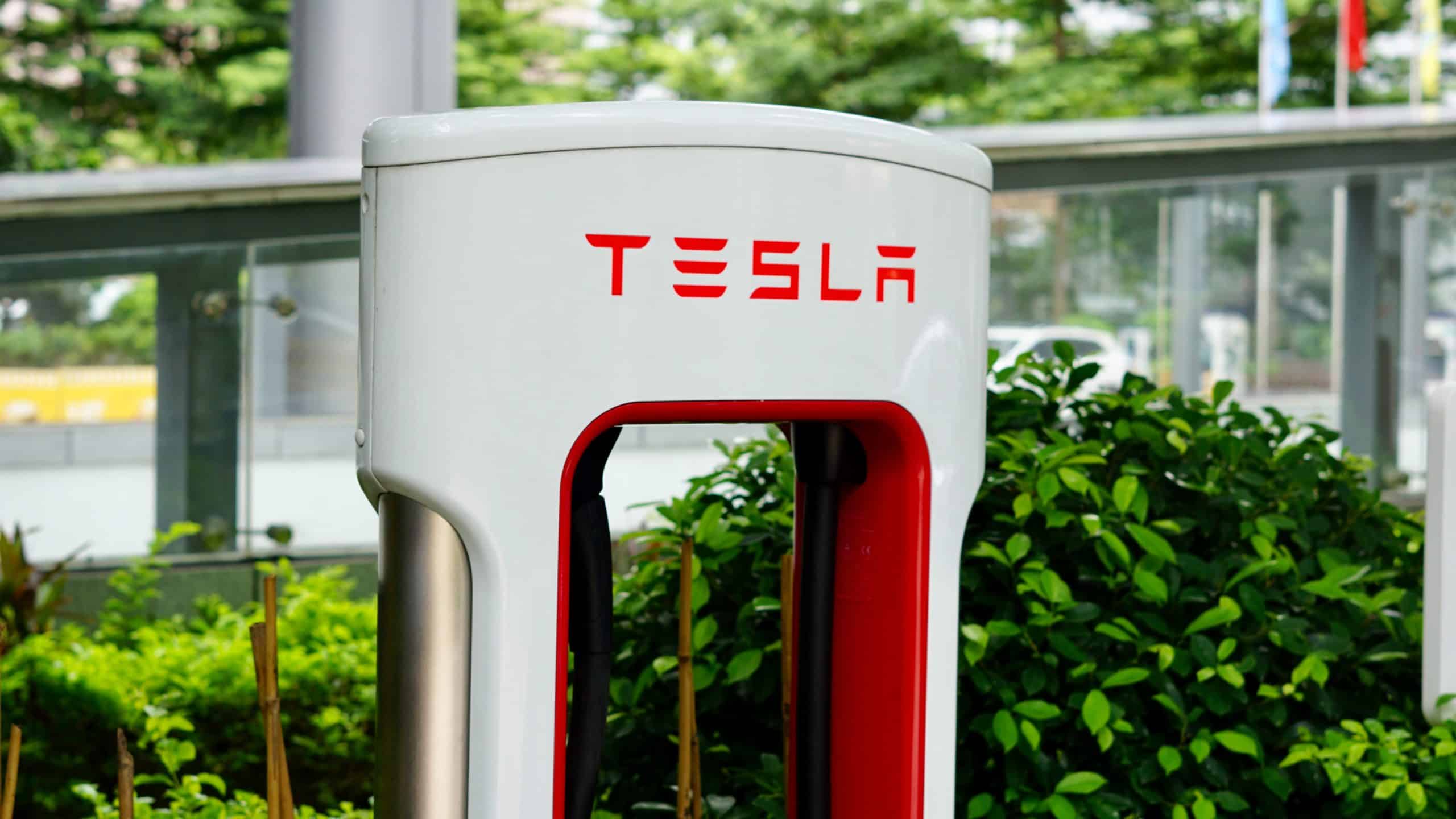 Tesla-meldet-erneuten-Absatzr-ckgang