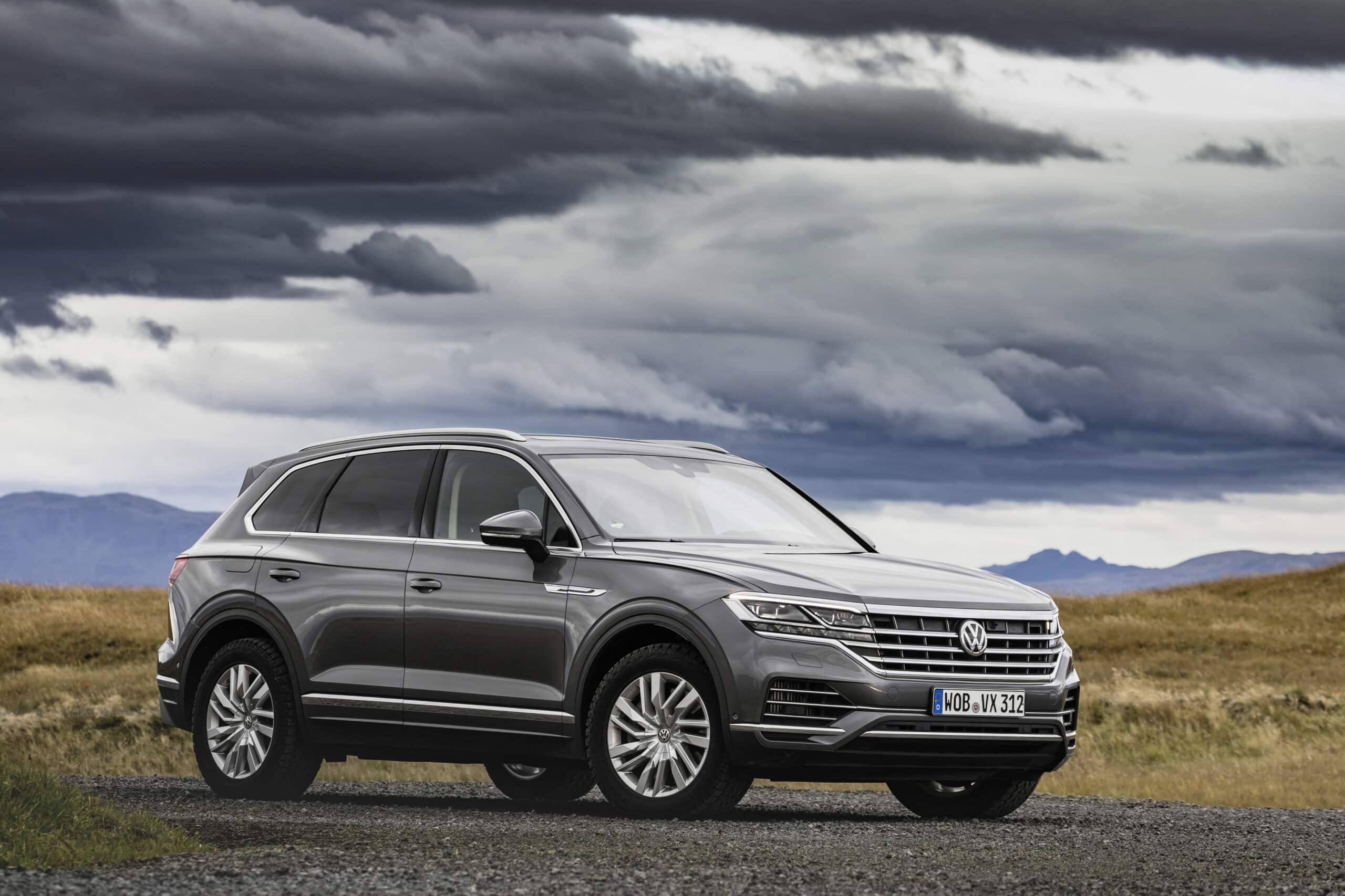 Новый volkswagen touareg. Фольксваген Туарег 2020. Volkswagen Touareg v8 TDI. Новый Фольксваген Туарег 2020. Volkswagen Туарег 2020.