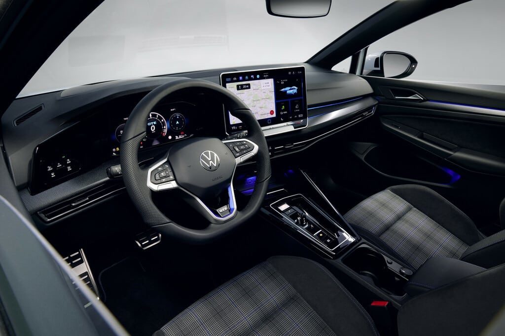 Neuer Golf GTE 2024 Interieur