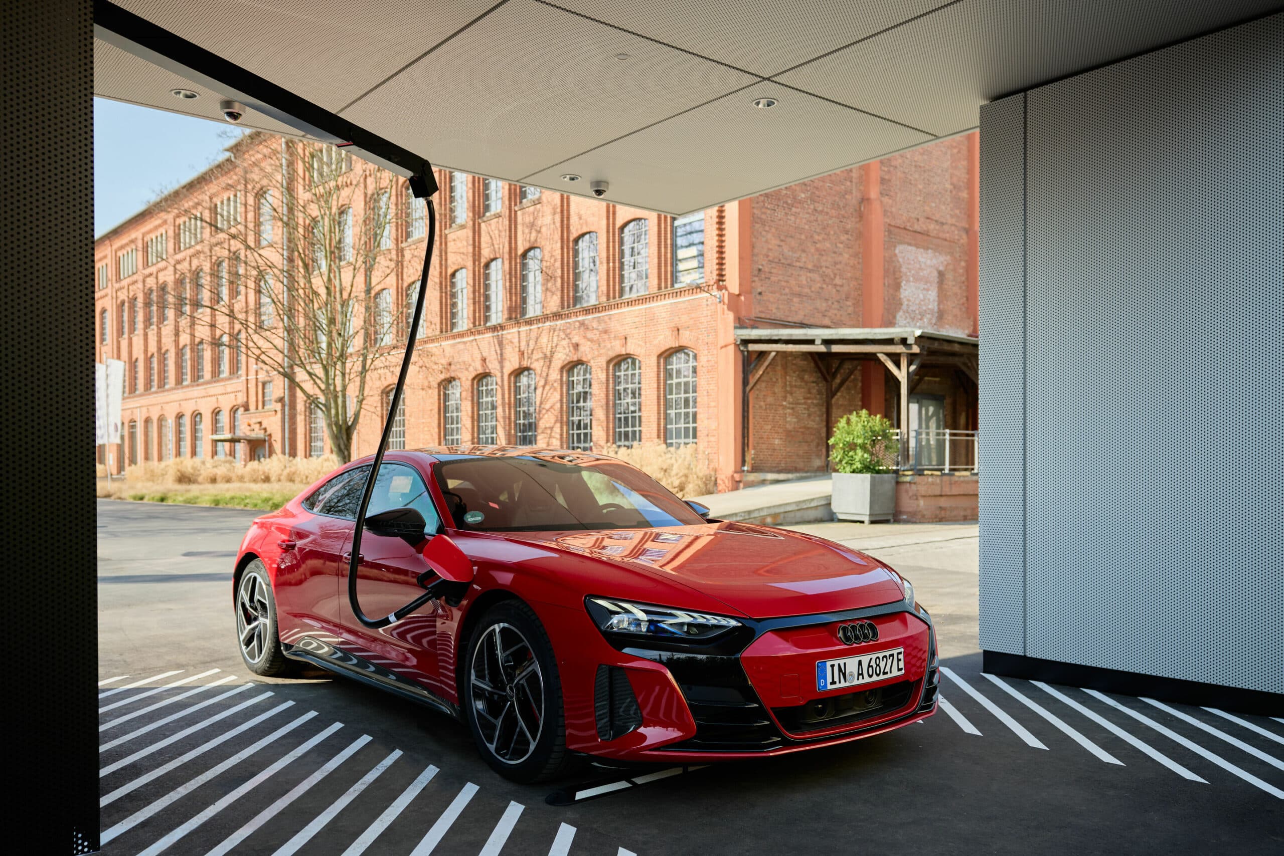Audi-Charging-Hubs-locken-im-Sommer-wieder-mit-Rabattaktion
