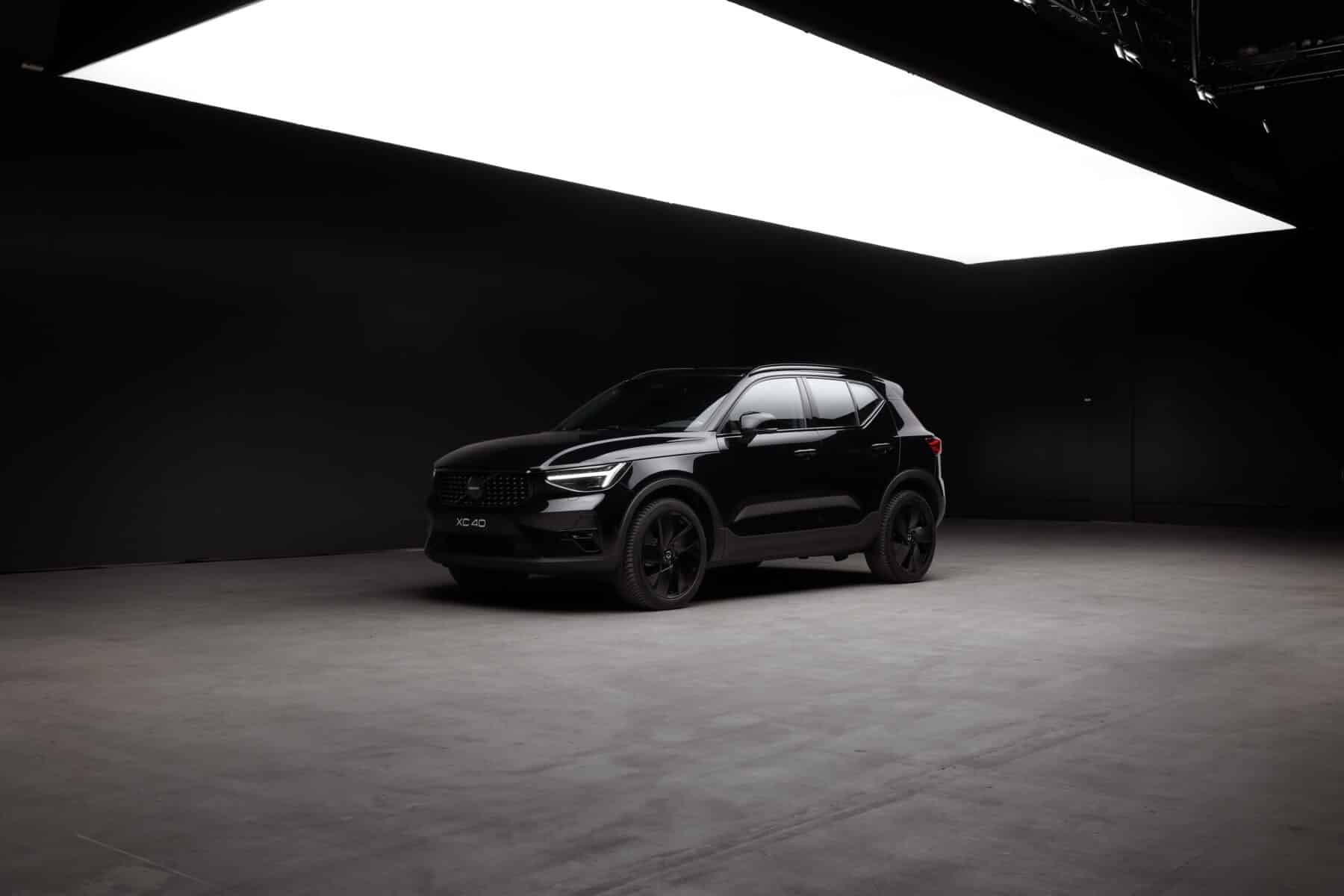 volvo xc40 black edition gebraucht