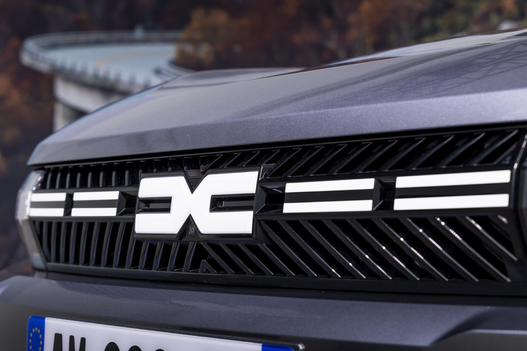 Dacia Front mit Logo