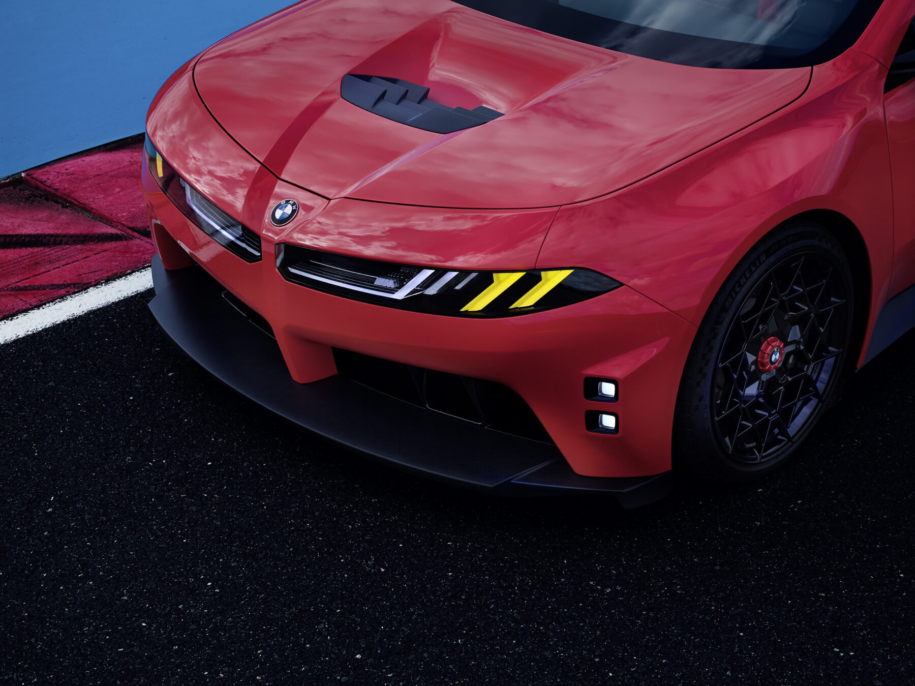 Roter BMW M3