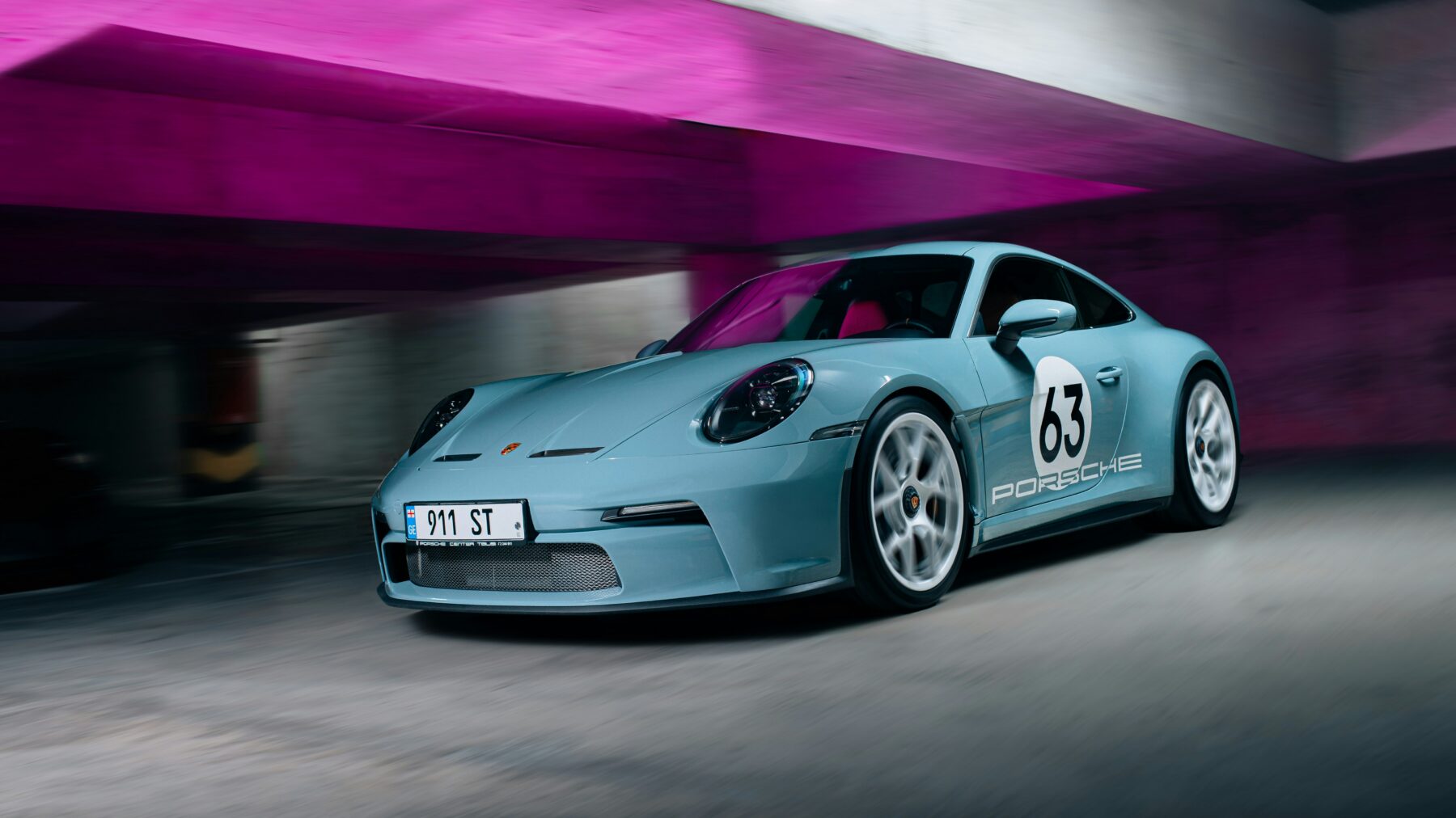 Porsche 911