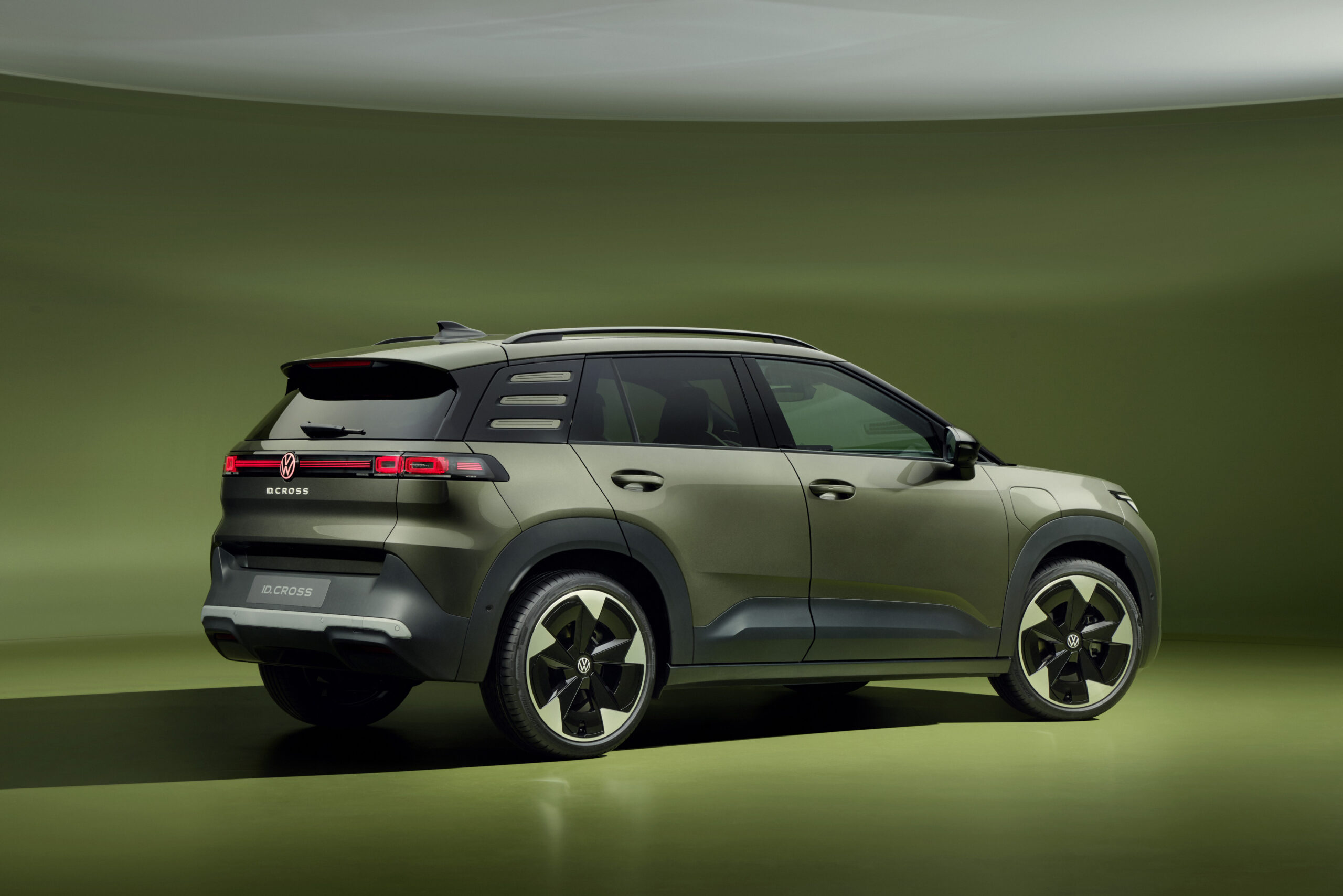 VW ID. Cross