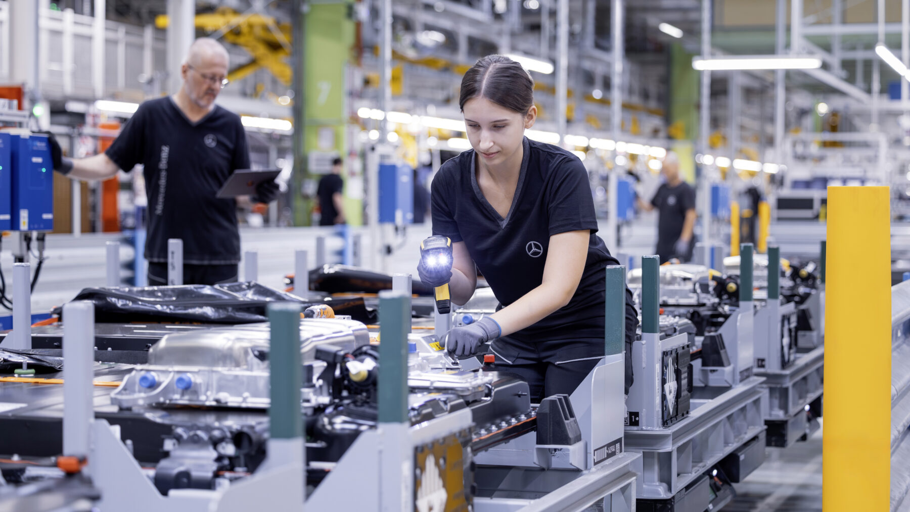 Digital, flexibel, vernetzt: erfolgreicher Produktionsstart des neuen Mercedes-Benz GLA im Werk Rastatt