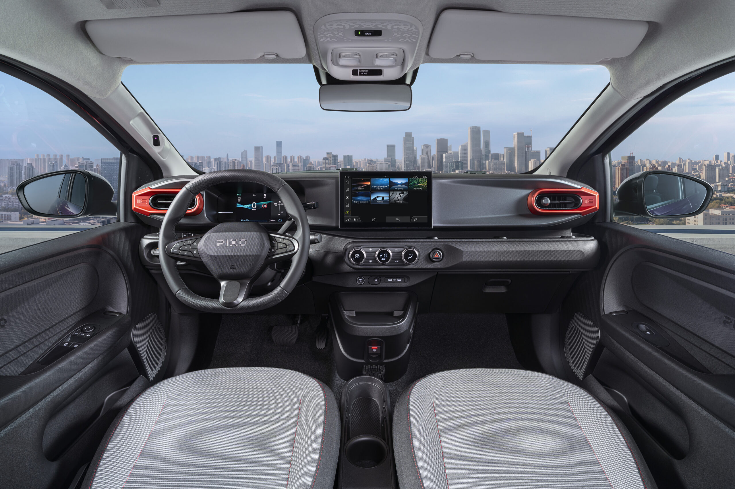 Nissan Pixo Cockpit